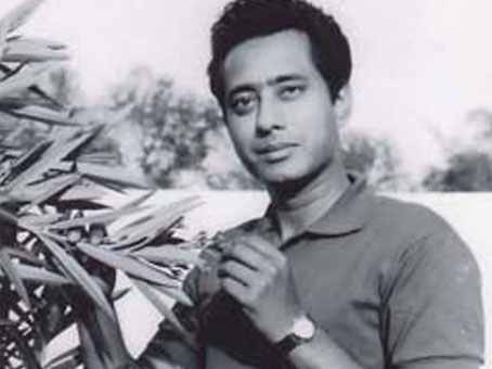 Critically ill Anwar Hossain undergoes treatment